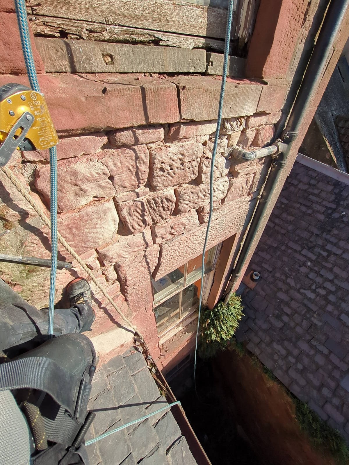 lintel-stabilisation-and-lime-pointing_01