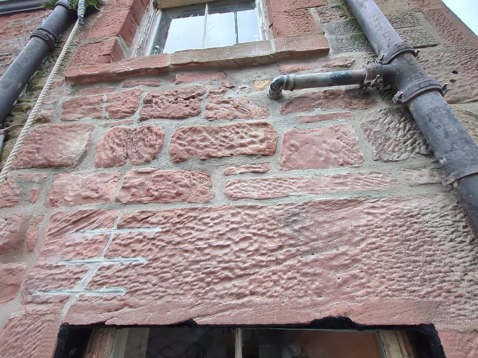 lintel-stabilisation-and-lime-pointing_12