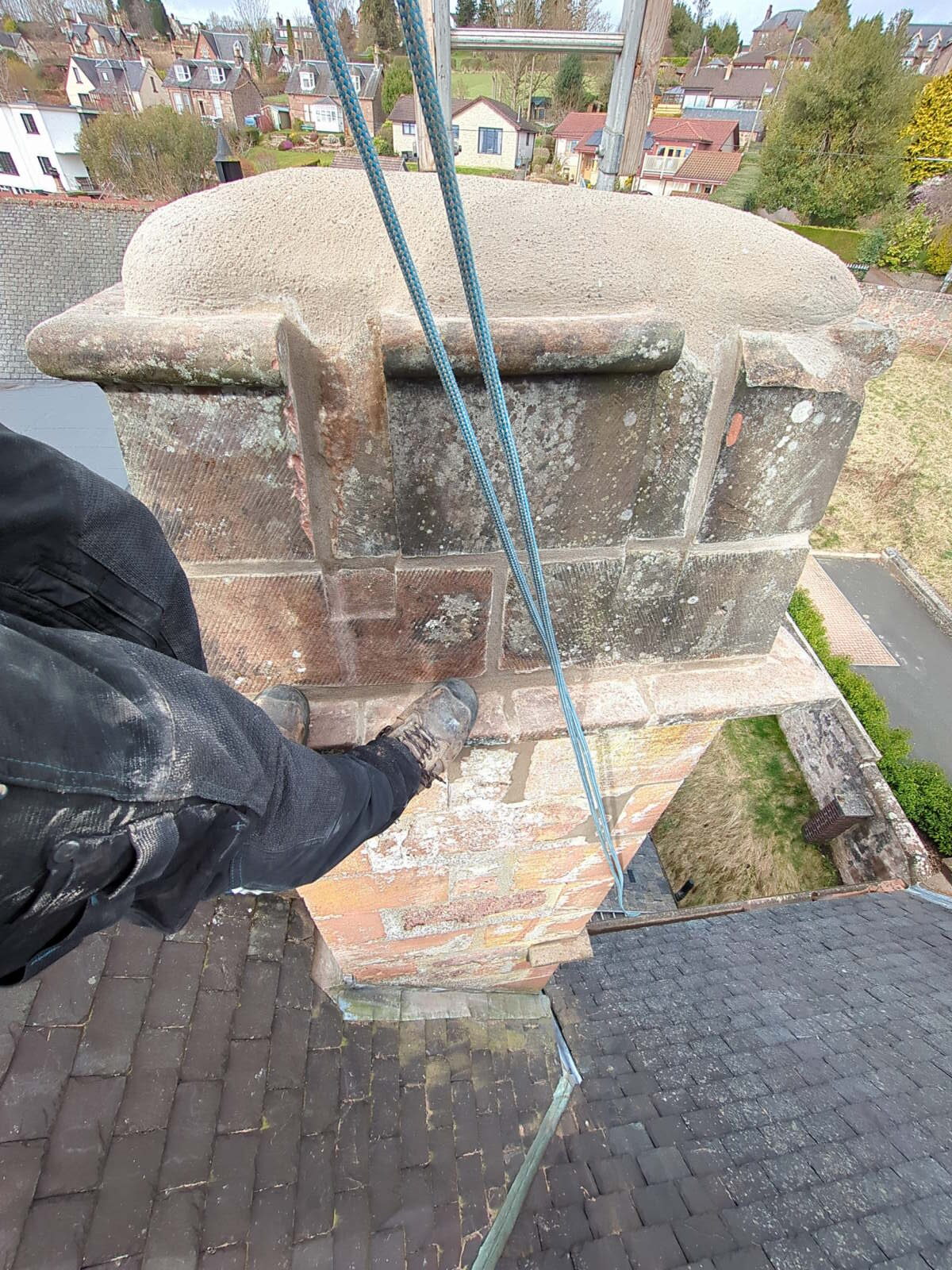 Chimney head stabilisation – lime haunching and lime pointing